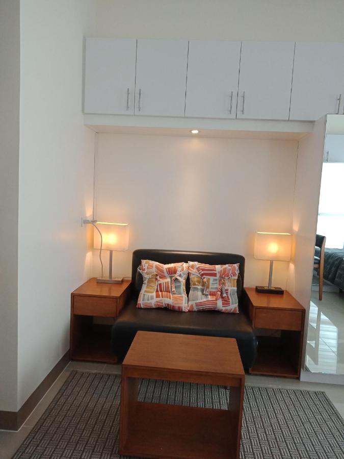 Mabolo Garden Flat A7 Near Ayala Mall Apartman Cebu Kültér fotó