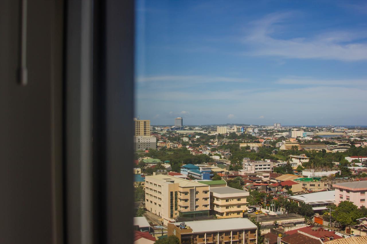 Mabolo Garden Flat A7 Near Ayala Mall Apartman Cebu Kültér fotó