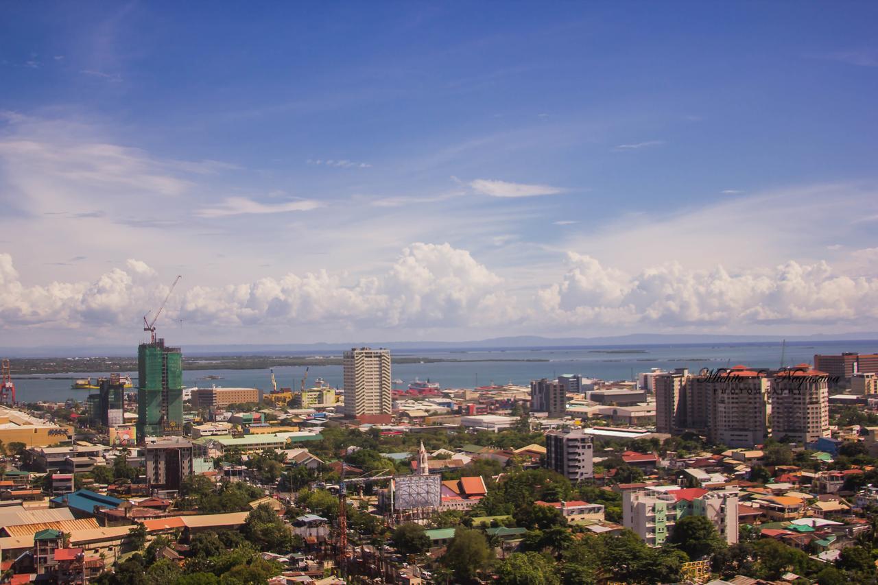 Mabolo Garden Flat A7 Near Ayala Mall Apartman Cebu Kültér fotó